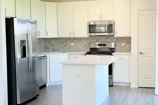 2001 Stuttle Rd, Batavia, IL 60510 - Photo 5