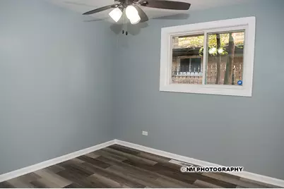 9540 S Bennett Avenue, Chicago, IL 60617 - Photo 15