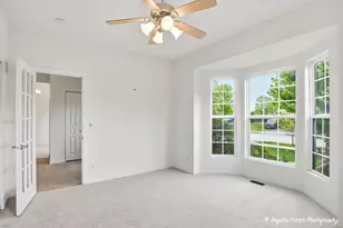 2605 Parker Ln, Johnsburg, IL 60050 - Photo 5