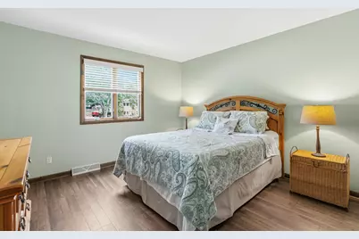 1107 Valley Lane, Lockport, IL 60441 - Photo 25