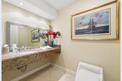 680 N Lake Shore Drive #1611, Chicago, IL 60611 - Photo 9