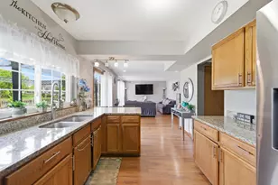 2054 Mission Hills Dr, Elgin, IL 60123 - Photo 3