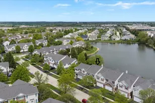 2530 Lorraine Cir, Geneva, IL 60134 - Photo 3