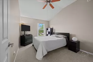 2530 Lorraine Cir, Geneva, IL 60134 - Photo 25