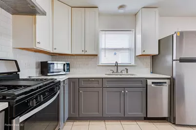 7004 W Foster Avenue, Chicago, IL 60656 - Photo 15