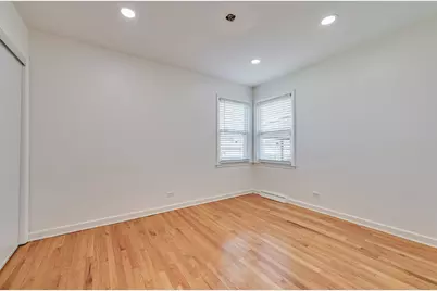 7004 W Foster Avenue, Chicago, IL 60656 - Photo 9