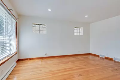 7004 W Foster Avenue, Chicago, IL 60656 - Photo 3