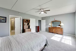601 W Rand Rd, Arlington Heights, IL 60004 - Photo 9