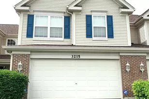 3215 Renard Ln, Saint Charles, IL 60175 - Photo 1