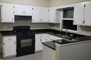 417 Prairie Ave, Calumet City, IL 60409 - Photo 13