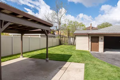 2234 S 18th Avenue, Broadview, IL 60155 - Photo 9