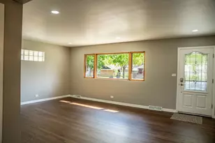 2234 S 18th Ave, Broadview, IL 60155 - Photo 19