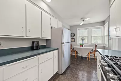 400 W Milburn Avenue, Mount Prospect, IL 60056 - Photo 15