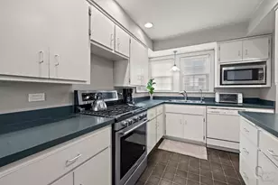 400 W Milburn Ave, Mount Prospect, IL 60056 - Photo 13