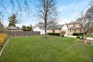 400 W Milburn Ave, Mount Prospect, IL 60056 - Photo 5