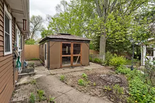 146 S Archer Ave, Mundelein, IL 60060 - Photo 11