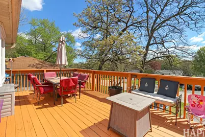 5709 Fox Lake Road, McHenry, IL 60051 - Photo 3