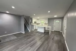 200 Lee Ln, Bolingbrook, IL 60440 - Photo 7