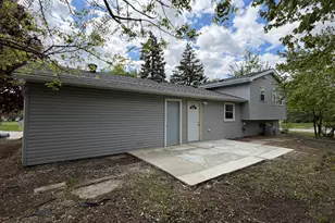 200 Lee Ln, Bolingbrook, IL 60440 - Photo 35