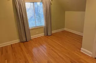 10444 S Troy St, Chicago, IL 60655 - Photo 11