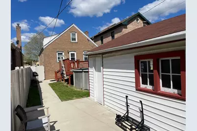 5711 S Menard Avenue, Chicago, IL 60638 - Photo 11
