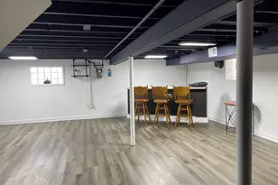 5711 S Menard Ave, Chicago, IL 60638 - Photo 9