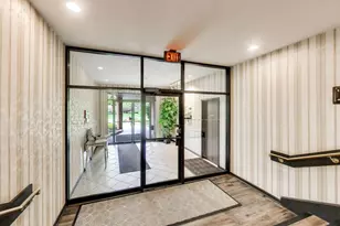 950 E Wilmette Rd, Palatine, IL 60074 - Photo 3