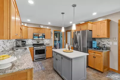 14050 Townhouse Road, Newark, IL 60541 - Photo 9