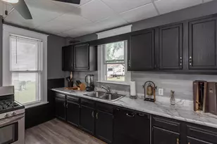 1839 15th St, Moline, IL 61265 - Photo 19