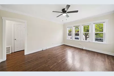 9206 S Anthony Avenue, Chicago, IL 60617 - Photo 3