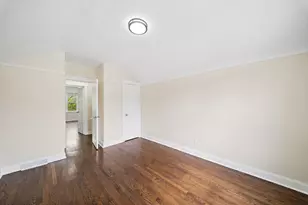 9206 S Anthony Ave, Chicago, IL 60617 - Photo 5