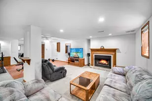1183 Silo Hill Dr, Grayslake, IL 60030 - Photo 41