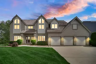 1183 Silo Hill Dr, Grayslake, IL 60030 - Photo 3