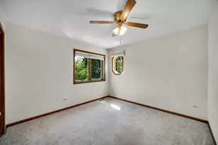 1183 Silo Hill Dr, Grayslake, IL 60030 - Photo 37