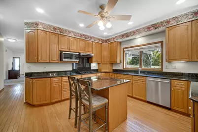 1183 Silo Hill Drive, Grayslake, IL 60030 - Photo 17