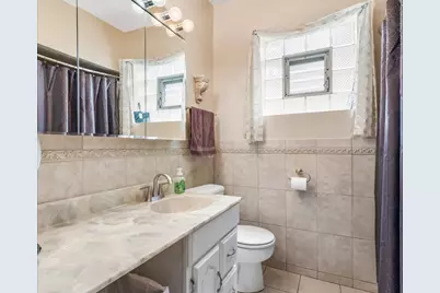 2642 N 78th Avenue, Elmwood Park, IL 60707 - Photo 19