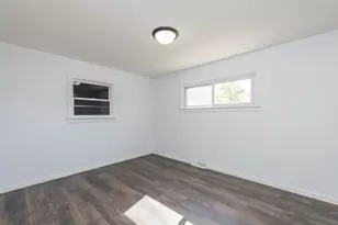 2123 N McAree Rd, Waukegan, IL 60087 - Photo 13