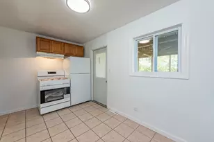 2123 N McAree Rd, Waukegan, IL 60087 - Photo 9