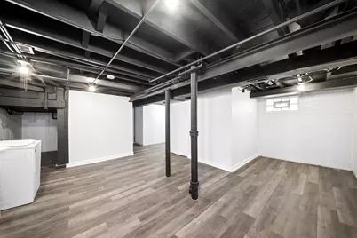 8906 S Crandon Avenue, Chicago, IL 60617 - Photo 19