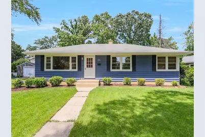 1615 E Evergreen Street, Wheaton, IL 60187 - Photo 1