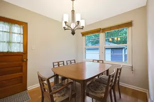 1615 E Evergreen St, Wheaton, IL 60187 - Photo 7