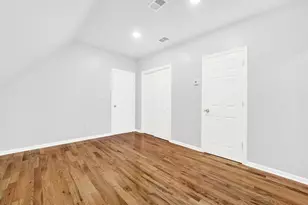 3143 W 53rd Pl, Chicago, IL 60632 - Photo 17