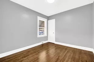 3143 W 53rd Pl, Chicago, IL 60632 - Photo 9