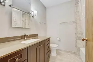 4261 Oak Knoll Ln, Hoffman Estates, IL 60192 - Photo 27