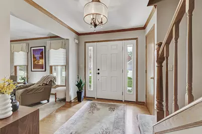 4261 Oak Knoll Lane, Hoffman Estates, IL 60192 - Photo 5