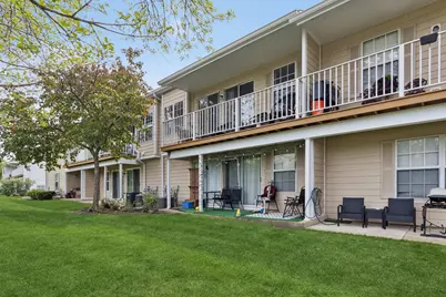 8 Tyler Court #B, Streamwood, IL 60107 - Photo 15