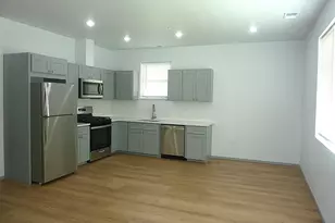 9522 S 53rd Ave, Oak Lawn, IL 60453 - Photo 5