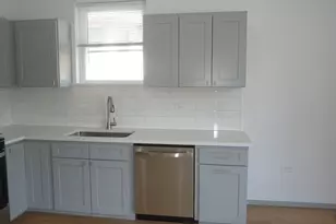 9522 S 53rd Ave, Oak Lawn, IL 60453 - Photo 7