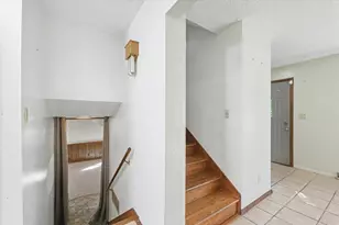 2502 Southwood Dr, Champaign, IL 61821 - Photo 15
