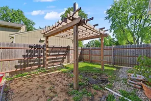 2502 Southwood Dr, Champaign, IL 61821 - Photo 31